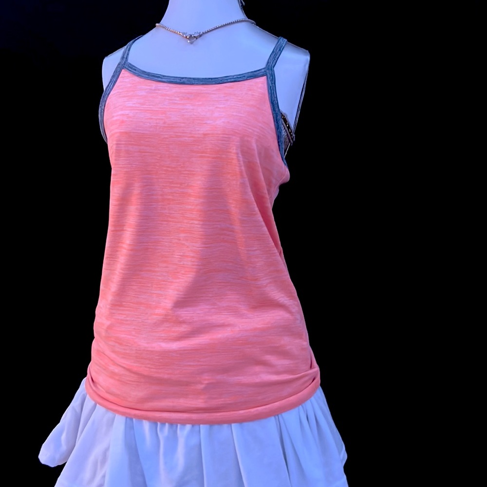 Active wear!! super cute top skirt listed separately!